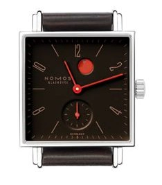 Nomos Glashütte 452 : Tetra² Bärenfuß